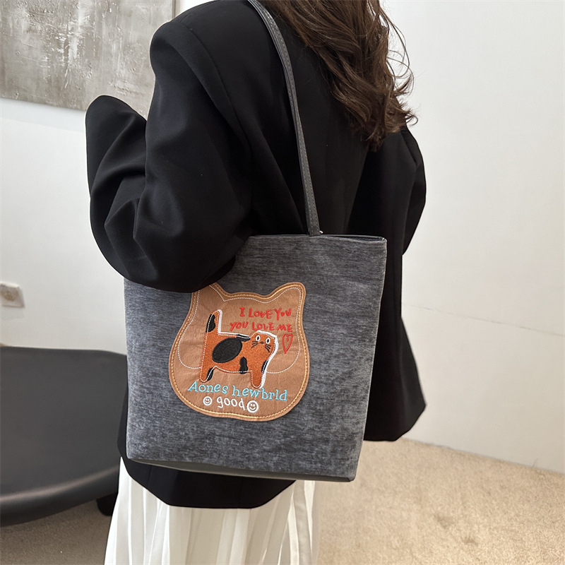Autumn commuter backpack for women 2024 New school-style tote bag, Korean version large-capacity single-shoulder underarm bag Specification drawing