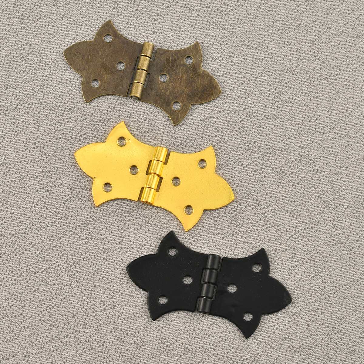 Jingmao Hardware Blue and ancient copper butterfly imitation gold ordinary flat box jewelry box Hinge hardware small hinge details Picture