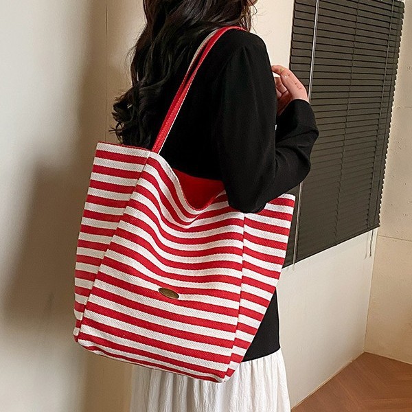 Fashionable single-shoulder large-capacity forest-style retro exquisite canvas bag, new spring and summer checkered style, lazy tote commuting double-sided full figure