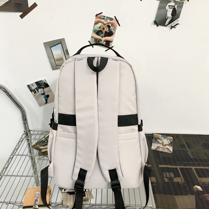 The new Korean-style ins trendy workwear college student couple backpack is sturdy and durable. It's a backpack for junior and senior high school students Specification drawing