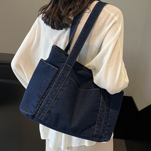 Korean-style denim bag, women's large-capacity, artistic, lightweight tote bag, student class bag, casual commuting single-shoulder bag details Picture