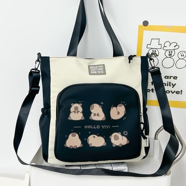 Fashionable and cute Chinese college students' class make-up bag, large-capacity commuter tote bag, new color-matched single-shoulder crossbody bag Application Scenario
