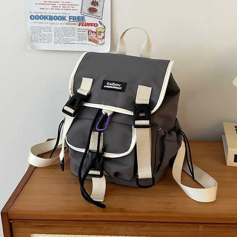 Outdoor leisure travel large-capacity schoolbag, cute Japanese-style backpack for women, new color-blocking sports student small backpack Specification drawing
