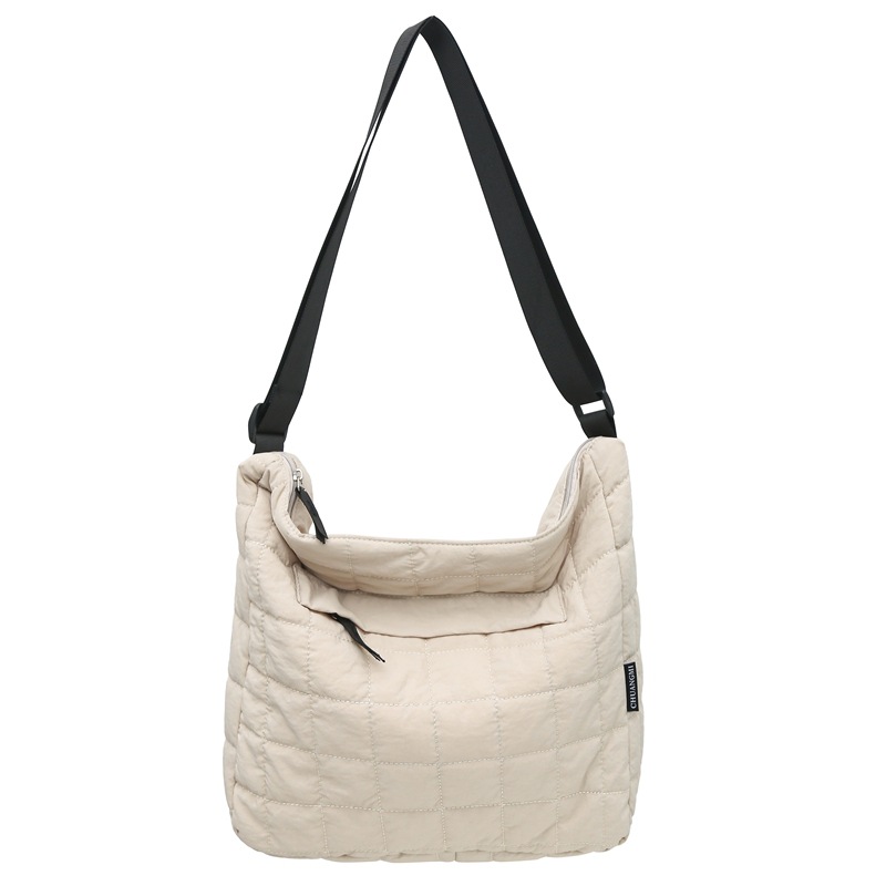 Autumn and winter new couple cotton-padded jackets, bags, women's large-capacity tote bag, versatile commuting single-shoulder bag, men's trendy crossbody bag Item Picture