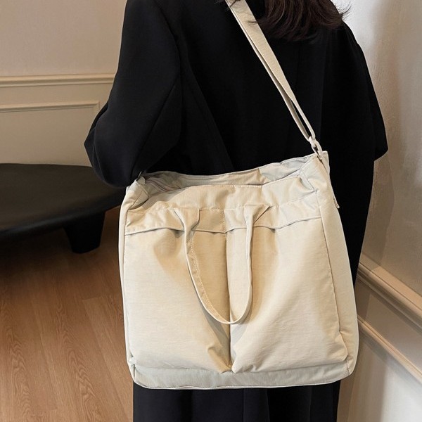 New large-capacity tote bag for commuting, high-end and versatile single-shoulder bag, single-shoulder tutorial bag, solid-color casual bag Specification drawing