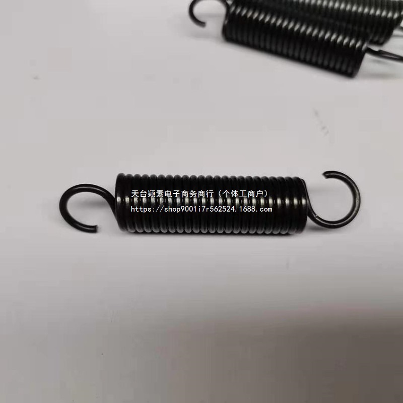 The clutch return spring foot pedal return spring is a clutch spring for tricycles and tractors Application Scenario