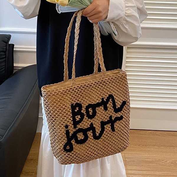 Letter-embroidered straw woven bag for women 2025 Summer New vacation-style beach bag for commuting hand-held woven bag for women full figure