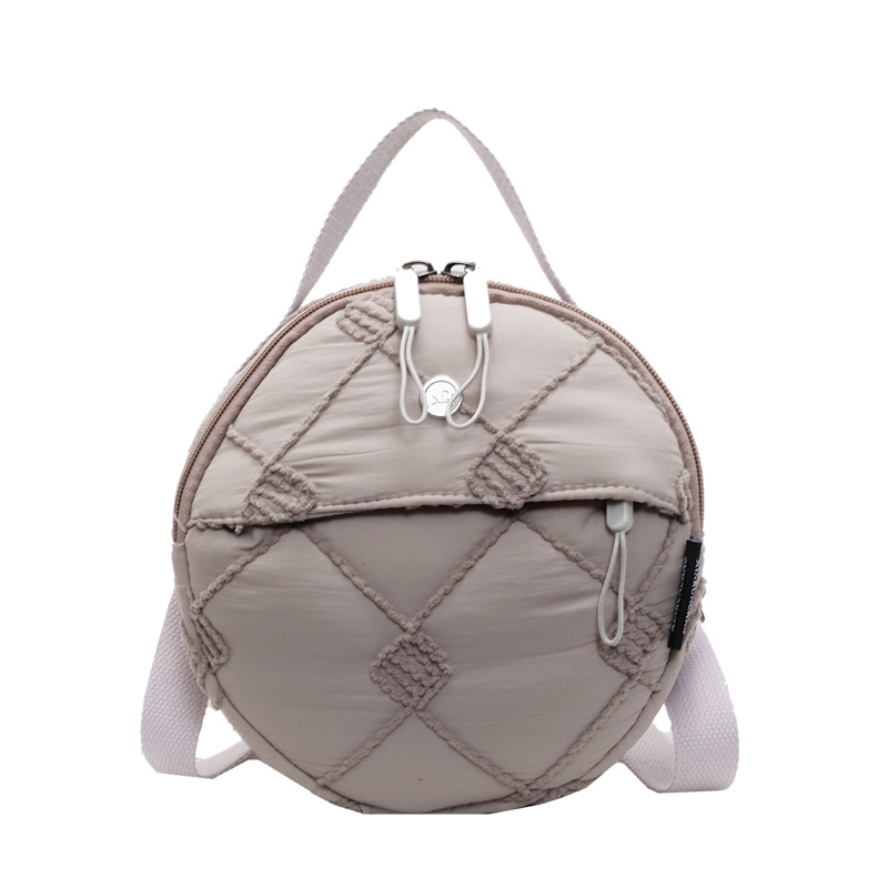 Autumn and winter bestsellers: Women's crossbody bag 2024 New trendy small round bag, versatile and simple crossbody bag Item Picture