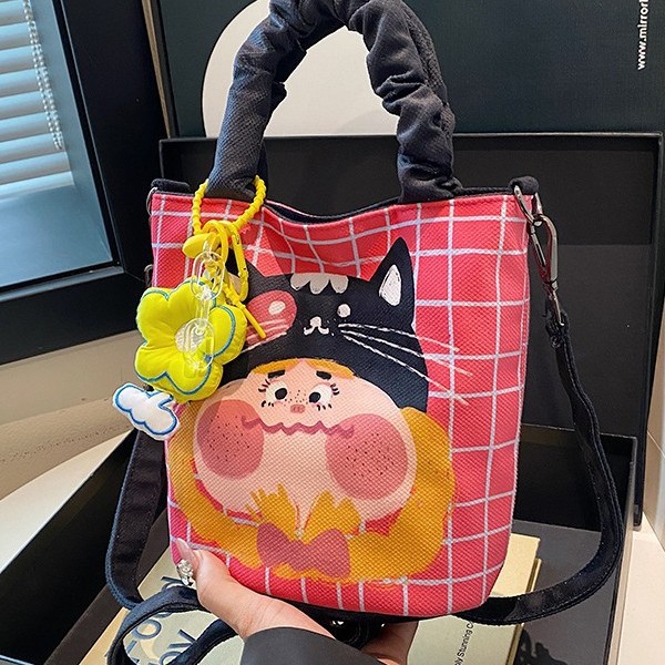 Funny and cute graffiti illustration bag, personalized casual bucket bag, large-capacity handbag, Japanese-style versatile crossbody bag Specification drawing