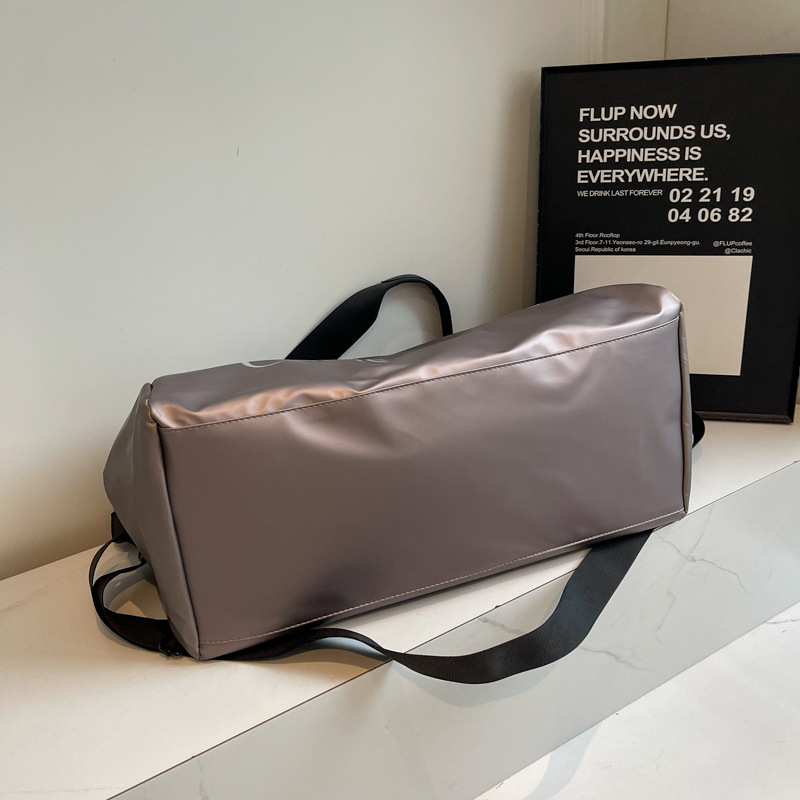Cross-border travel bags, large-capacity men's and women's hand-held business trip storage bags, single-shoulder sports luggage bags, fitness bags, swimming bags Specification drawing