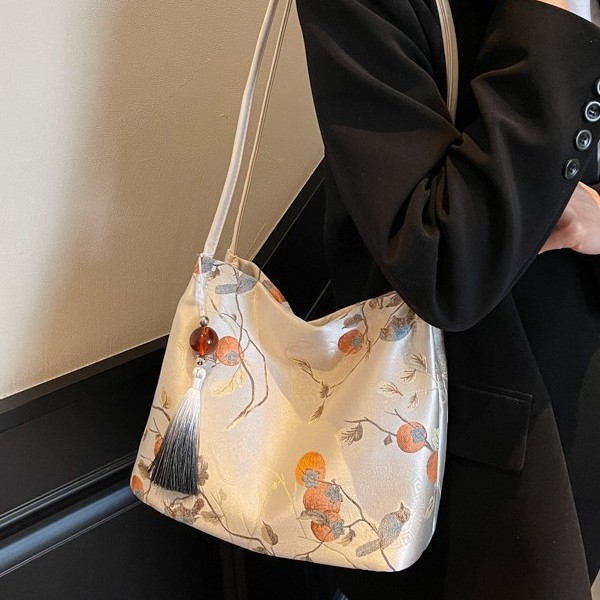 New Chinese-style embroidered large-capacity bag for women, Spring/Summer 2025 new single-shoulder crossbody bag, Chinese-style jacquard bucket bag details Picture