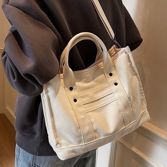 Fashionable and niche internet-famous handbags, college student fashion tote bags, small square bags, large-capacity bags, casual single-shoulder bags full figure