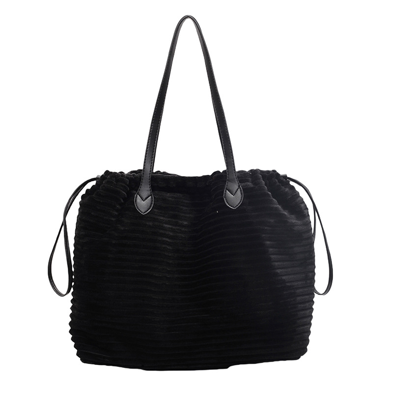 New large-capacity handbag, commuter tote bag, suede laid-back style drawstring bag, versatile autumn and winter new single-shoulder bag Item Picture