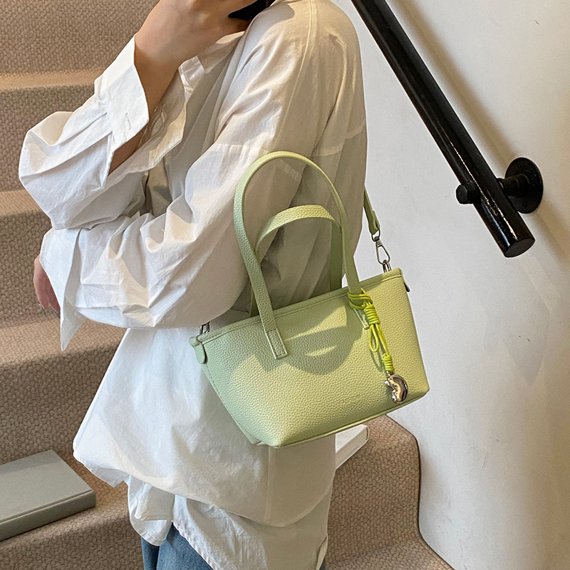 Casual and simple hand-held bucket bag for women, a new summer 2025 fashion, versatile, trendy and niche design, single-shoulder crossbody bag Specification drawing