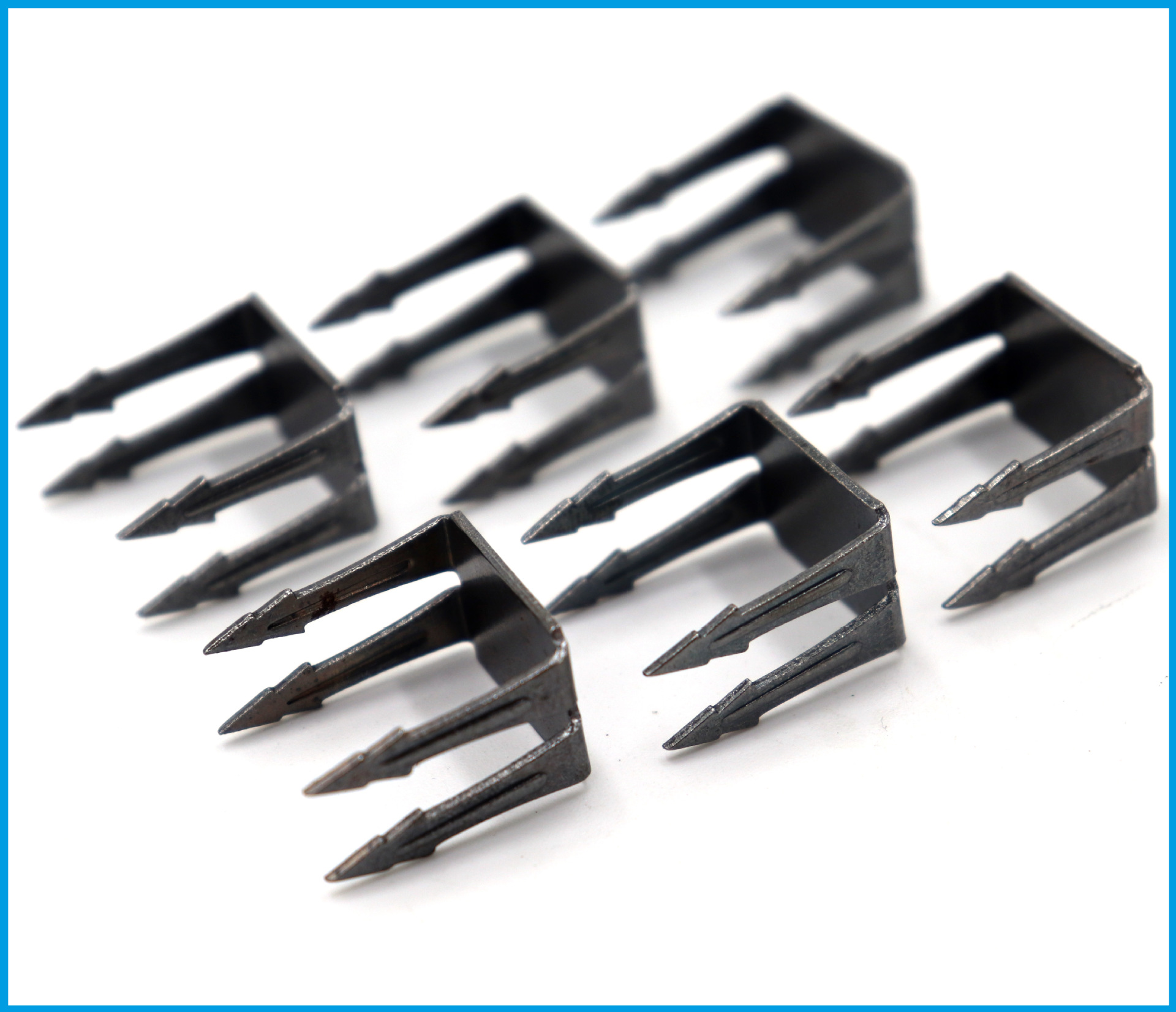 For women's high heels, the shoe factory uses 426# four-toed nails to fix the heel. Iron briers and non-falling steel nails are nailed at the four corners of the heel Application Scenario