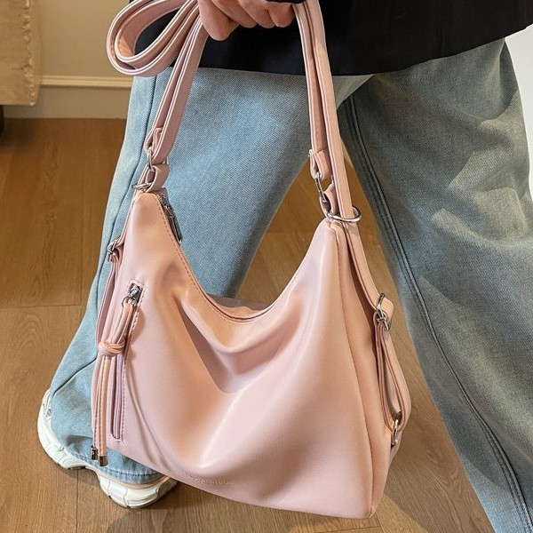 A new cross-border women's bag with a PU fashion, large capacity, multi-zipper design, single-shoulder crossbody bag, simple and versatile casual backpack full figure