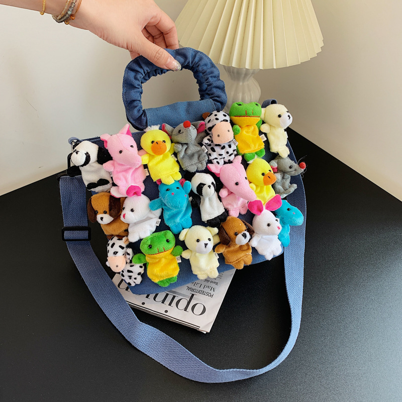 Spring 2025 new cartoon handbag, plush and cute little animal handbag, casual girl single-shoulder crossbody bag details Picture