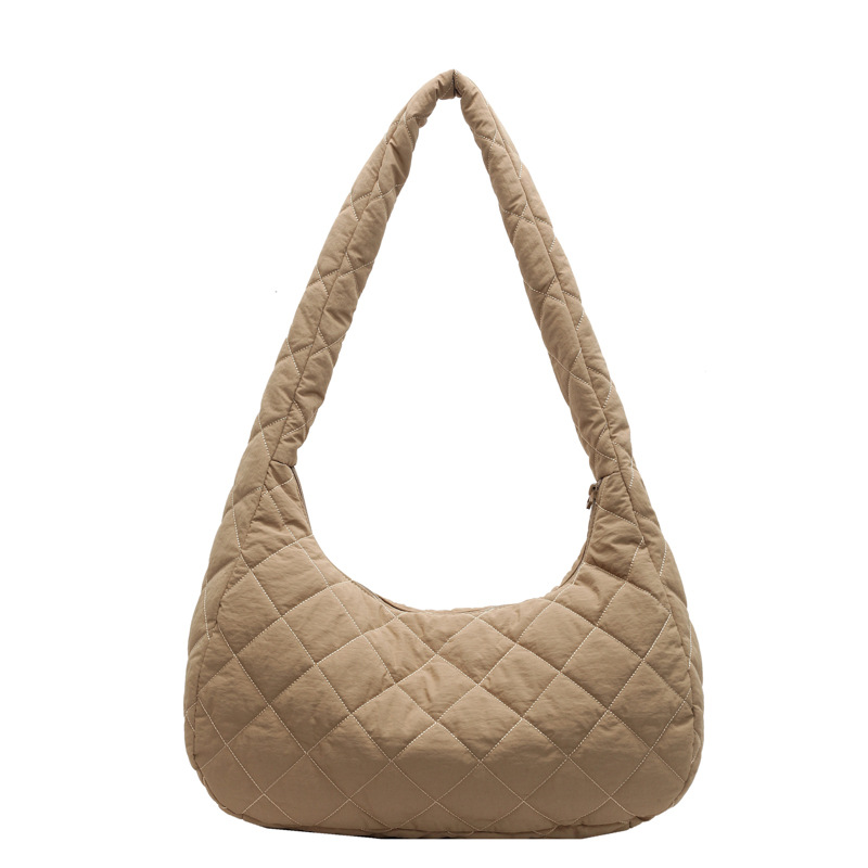 Diamond-shaped crossbody bag for women, 2024 new winter fashion single-shoulder bag, large-capacity crossbody bag, class commuting dumpling bag Item Picture