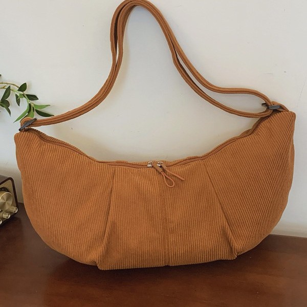 New autumn and winter fashion women's design underarm bag, large-capacity corduroy single-shoulder bag, and laid-back crescent-shaped bag full figure