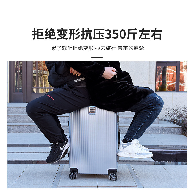 Aluminum frame luggage, 20-inch carry-on suitcase, leisure travel suitcase, 26-inch large-capacity student swivel wheel silent handle suitcase Application Scenario