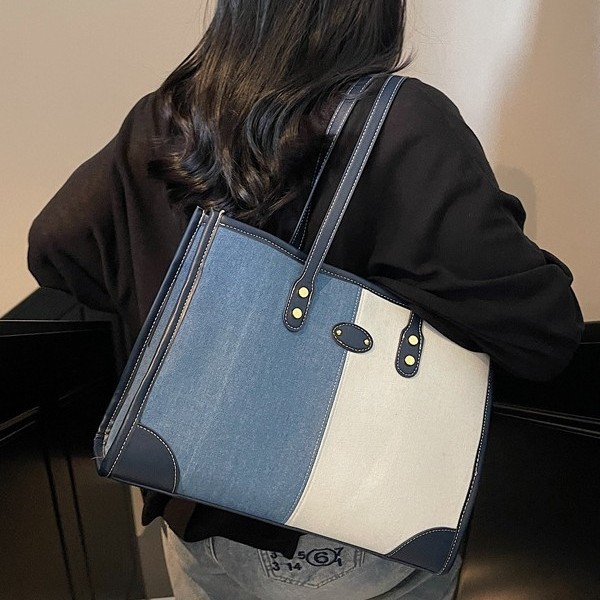 Korean trendy handbag for women 2025 New style, fashionable color-blocking single-shoulder crossbody women's bag, commuter casual tote bag full figure