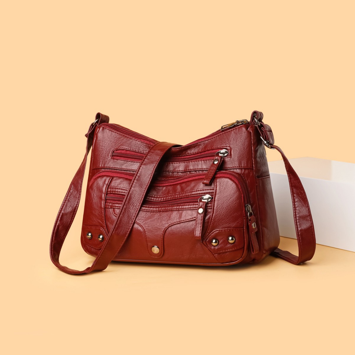 Soft water washed leather mom bag, multi-layer large-capacity middle-aged and elderly bag, new foreign trade women's bag, single-shoulder crossbody small square bag details Picture