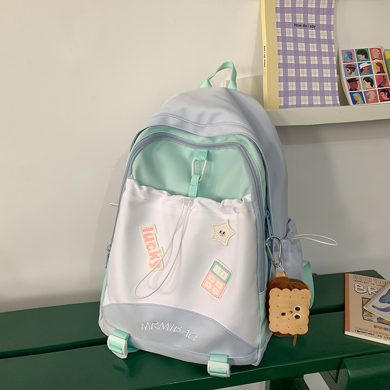 A cute new casual backpack with a niche design for women and an ins style. It's a fresh and clean campus backpack with a large capacity Specification drawing