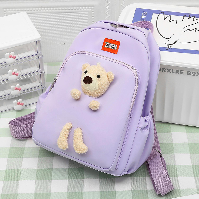 Backpack for girls, travel backpack, travel bag, large capacity, ultra-light, waterproof, junior high school and senior high school students, backpack for reducing burden Application Scenario
