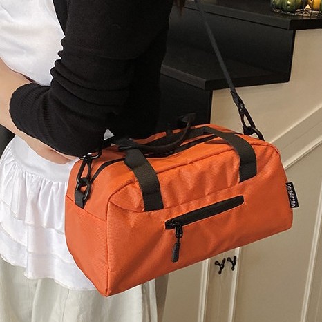 Large-capacity yoga fitness bag, waterproof, lightweight and easy to store, single-shoulder bag, outdoor travel luggage bag, crossbody bag Specification drawing