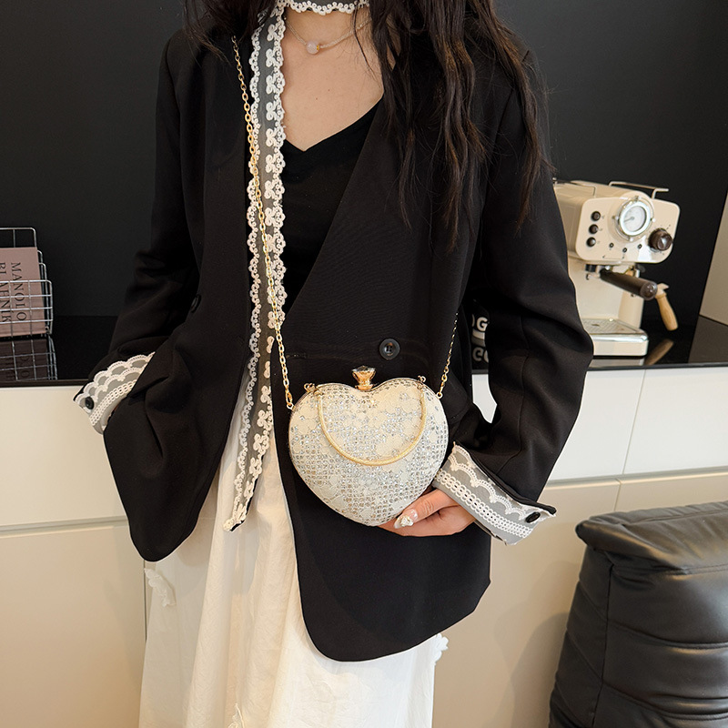 New Spring/Summer 2025 Love Dinner Bag, women's sequined women's bag, simple and stylish single-shoulder bag, crossbody armpit bag Specification drawing