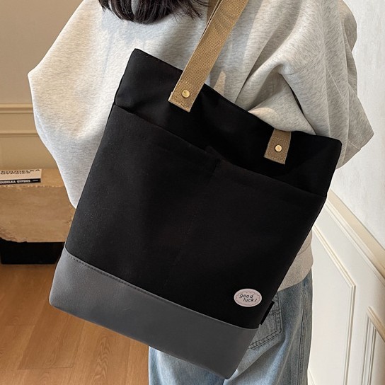 Fashionable and casual large-capacity handbag 2025 Spring new style trendy patchwork single-shoulder bag commuting simple tote bag details Picture