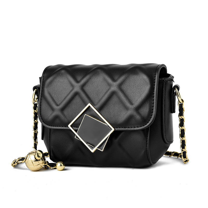 The 2022 new trendy and fashionable women's bag of "Little Bag Girl" is a high-end and stylish diamond-shaped small golden ball chain single-shoulder crossbody bag Item Picture