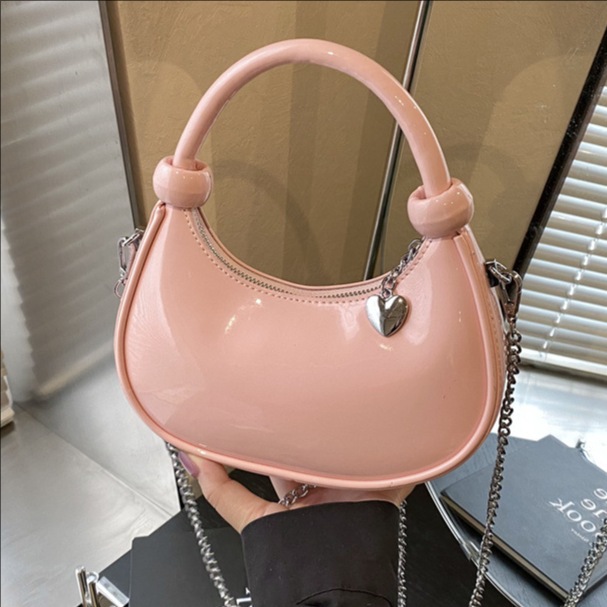 Trendy high-end quality chain handbag for women, 2025 new Korean version, simple, fashionable and versatile single-shoulder crossbody bag full figure