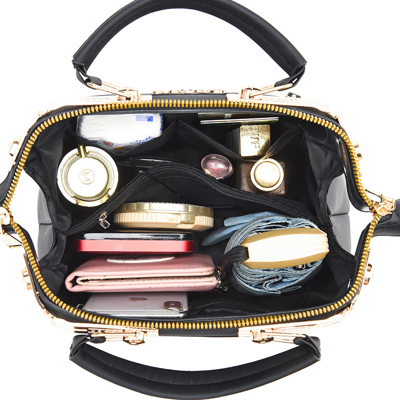 The 2022 new women's handbag is a trendy and fashionable large-capacity women's bag, a cross-border single-shoulder crossbody solid color button bag Application Scenario
