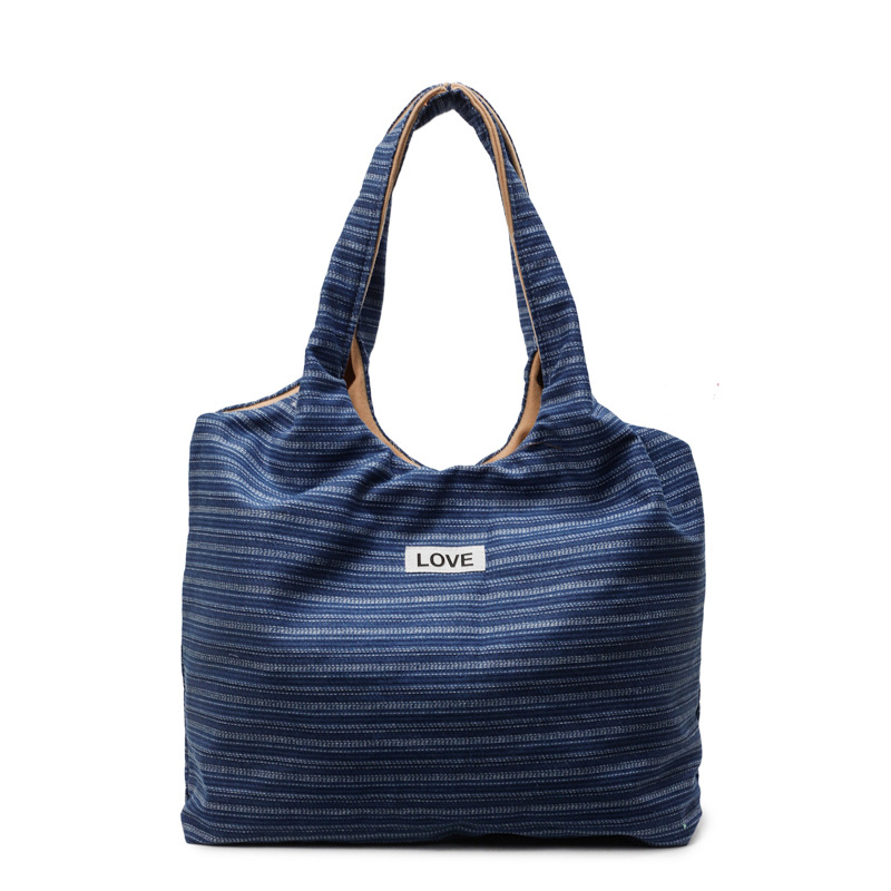 A new large-capacity Korean-style casual single-shoulder bag with contrasting colors, a niche underarm handbag and a simple single-shoulder tote bag Item Picture