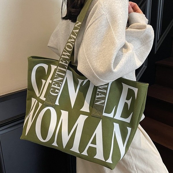 2025 New letter-printed travel bag, women's large-capacity fashionable tote bag, single-shoulder bag, color-blocking casual commuting bag full figure