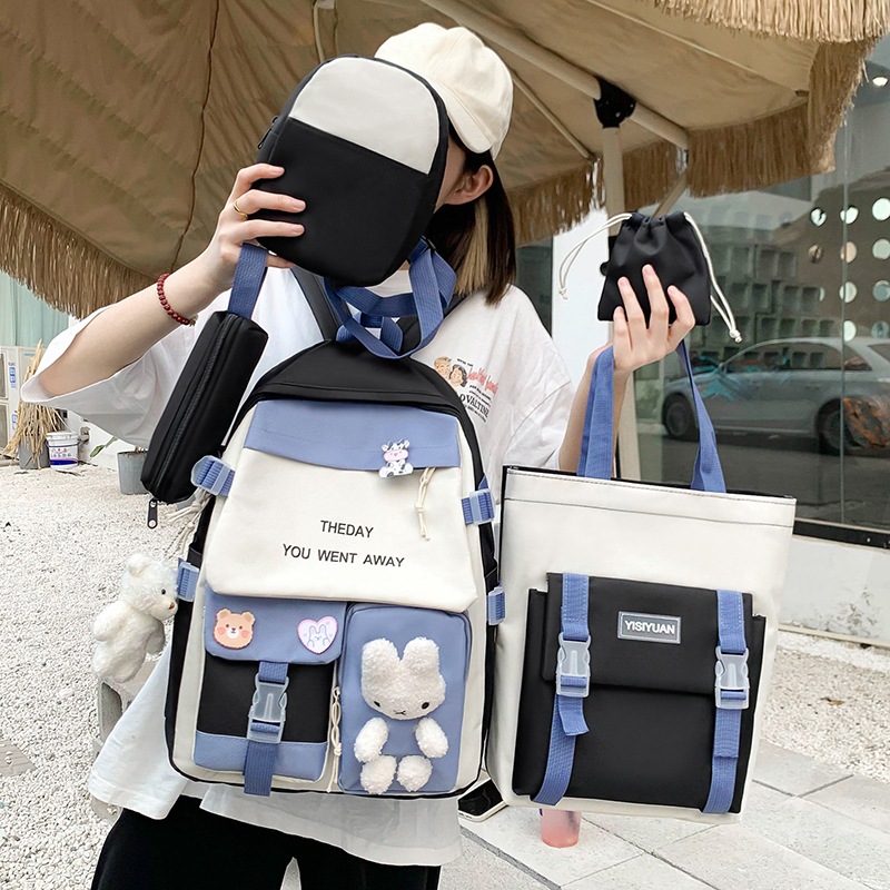 A new large-capacity backpack for junior and senior high school students, a forest-themed schoolbag, a casual nylon backpack, and a cute single-shoulder tutorial bag for young girls Application Scenario
