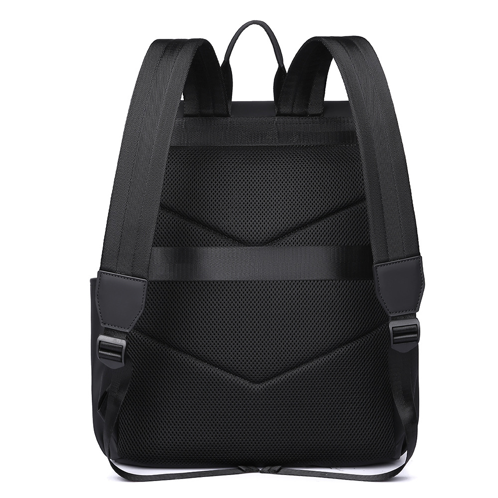 Casual computer bag, men's backpack, large capacity, high-end, fashionable and trendy commuting travel bag, student schoolbag Application Scenario