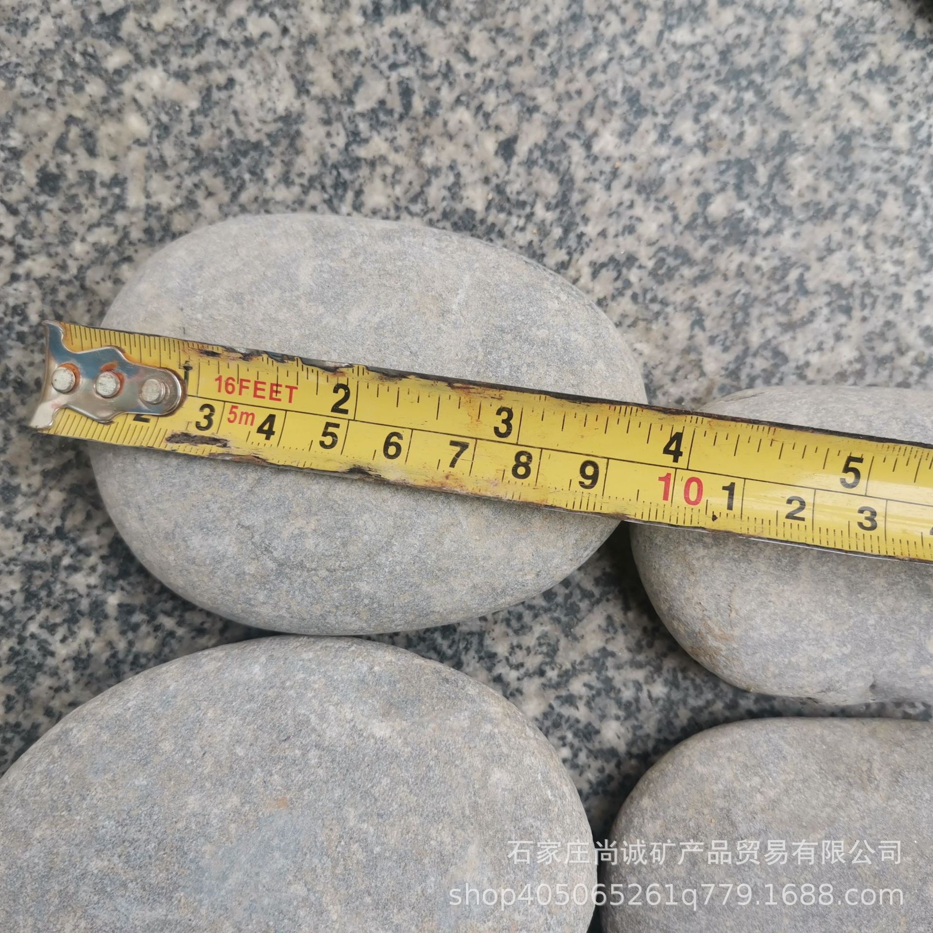 We offer large diy hand-painted pebble paintings, stone paintings, flake paintings and pebbles full figure