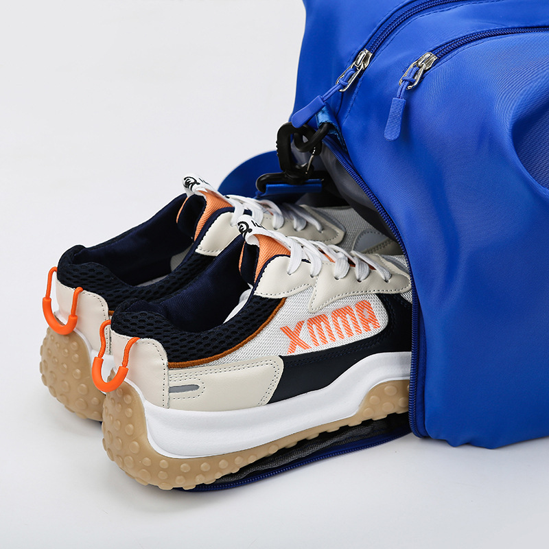 Independent shoe compartment dry and wet separation sports and fitness bag, hand-held crossbody luggage bag, lightweight and large-capacity short-distance travel bag Item Picture
