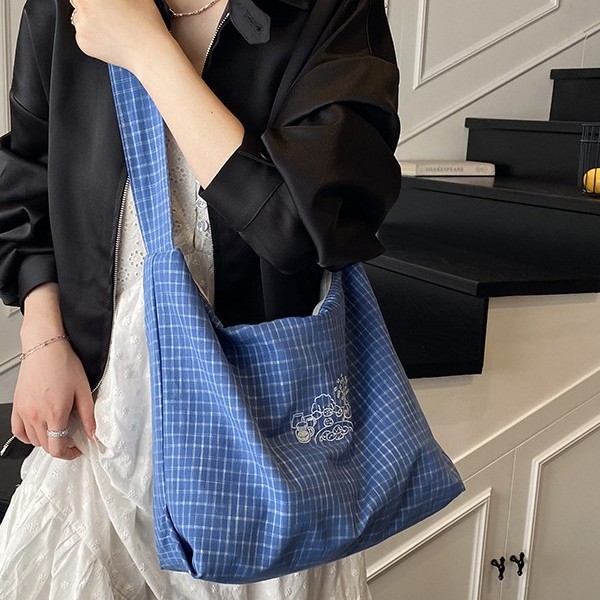 2025 New cute cartoon-embroidered little dog checkered school style single-shoulder canvas bag, large capacity lazy tote bag full figure