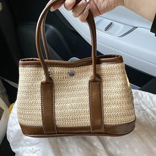 Women's large-capacity woven bag 2025 new style trendy beach vacation single-shoulder bag, hand-held crossbody bucket bag, straw woven bag details Picture
