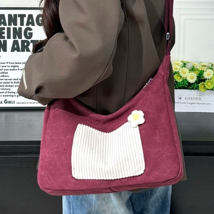 Japanese-style large-capacity cloth bag for women, casual and versatile, single-shoulder dumpling bag for students, casual crossbody bag for commuting to class Specification drawing