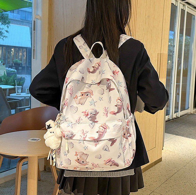 High-appearance-level Japanese-style printed cartoon backpack, large-capacity cute schoolbag for junior high school students, casual, lightweight and versatile backpack full figure