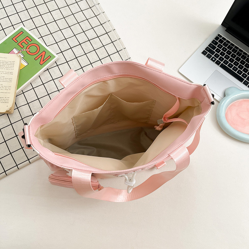 Primary school student crossbody bag, girl tutoring schoolbag, junior high school student handbag, cute book bag, tutoring single-shoulder bag Application Scenario