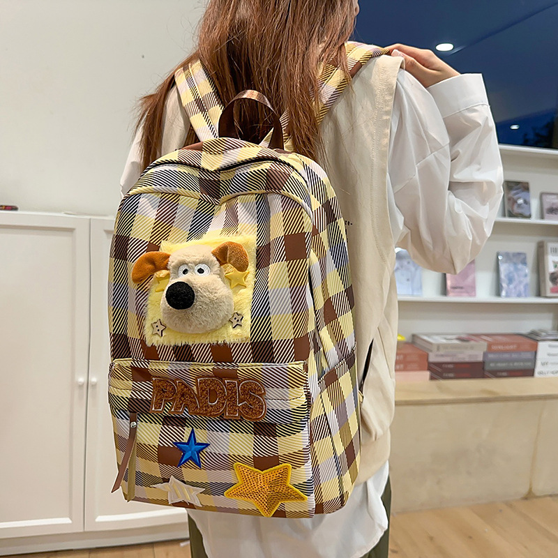 Commuting and travel Japanese-style single-shoulder bag, cartoon casual shopping backpack, Korean-style versatile schoolbag for female college students, simple and elegant full figure