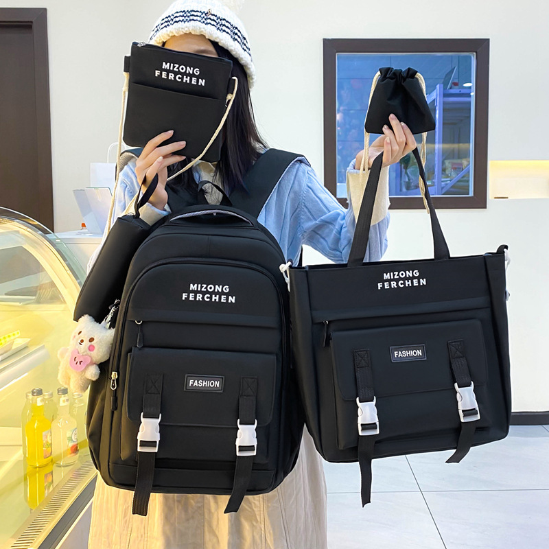 Five-piece schoolbag set for primary school students aged three to six, a trendy lightweight backpack with contrasting colors, large capacity and high appearance level Application Scenario