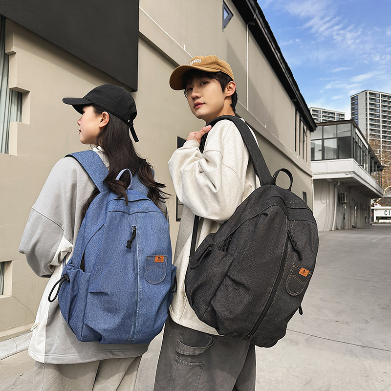 High appearance level backpack, lightweight travel, outdoor mountaineering backpack, casual retro style backpack, fashionable college student schoolbag full figure