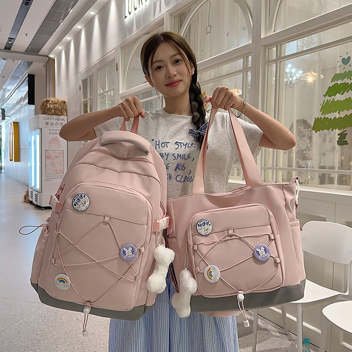 This is a new Korean version backpack with a high level of appearance, fresh and cute. It is suitable for high school and junior high school students to use for casual, light, commuting and outdoor activities. It has a large capacity for both shoulders full figure