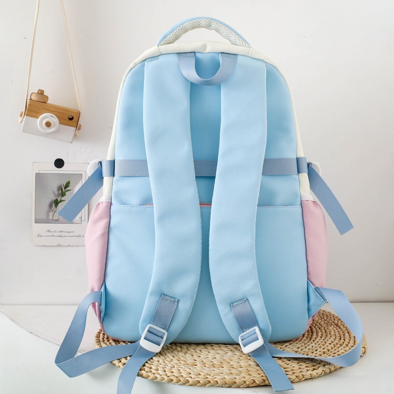 A simple and versatile backpack in an ins school style for girls, with a large capacity. It's a computer backpack for high school students and junior high school girls Specification drawing
